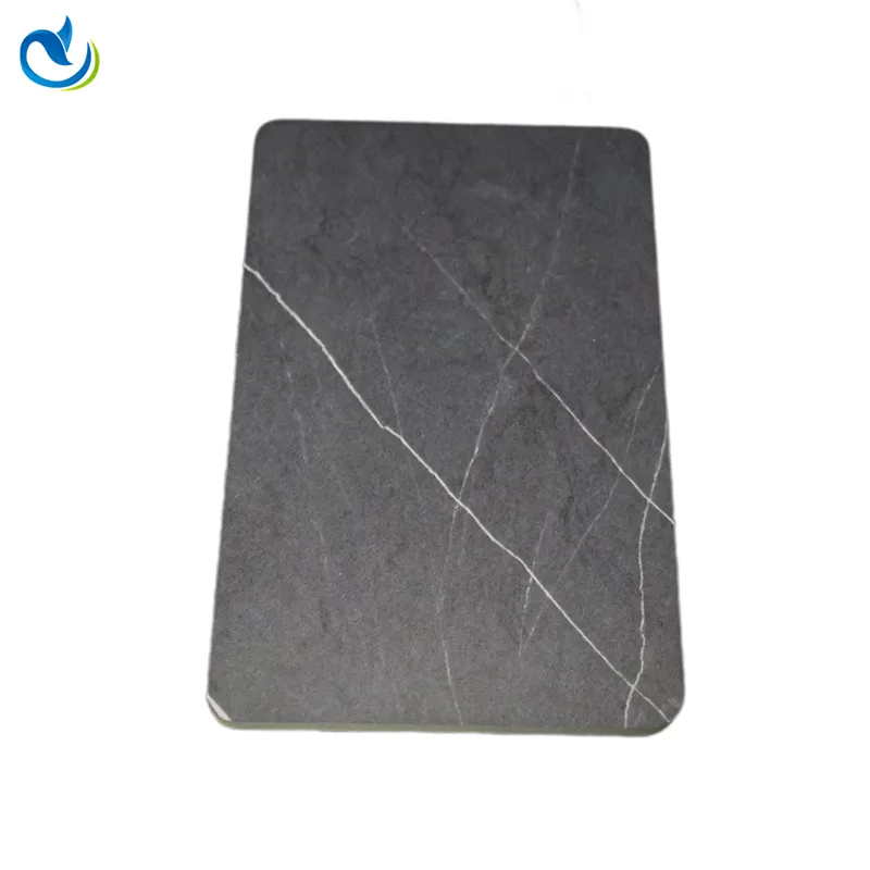 Feuilles murales en PVC au charbon de bambou